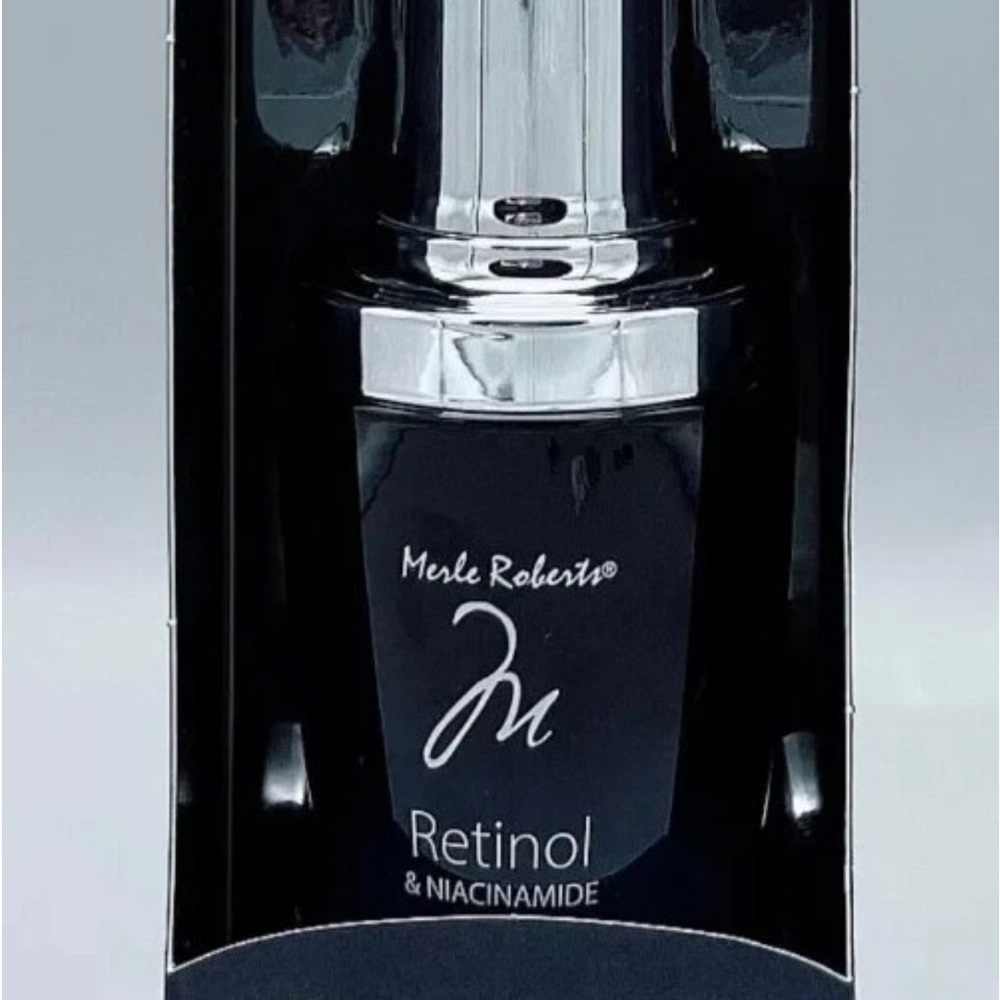 Merle Roberts Retinol & Niacinamide Facial Serum 1oz New In Box Hydrating